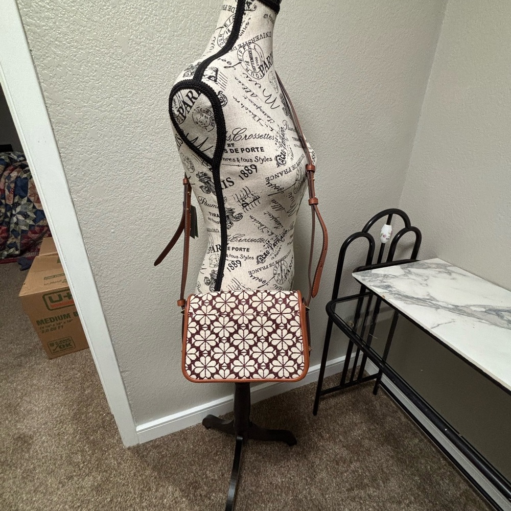 Kate Spade ♠️ Floral Crossbody Bag - Burgundy and Cream NWT - Picture 9 of 13